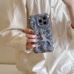 Luksuslik pinnakattega kortsus laineline lokkis servaga telefoni&uuml;mbris iPhone'ile 15 12 13 14 ProMax 3D ebatasasus, pehme kaamera kaitsekate, galvaniseeritud mulllaine iPhone15PROMAX sinine