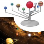 P&auml;ikeses&uuml;steemi &uuml;heksa planeedi planetaariumimudel helendab pimedas laste teadusm&auml;nguasjas