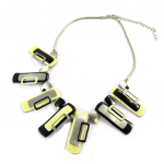 NOA [H9110] &ndash; disainerkaelakee 'Coloring' must beež must