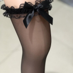 Seksikad naiste sukad Bowknot pits reie k&otilde;rged sokid sukad Seksikas pesu l&auml;bipaistev &ouml;&ouml;klubi sukkp&uuml;ksid p&otilde;lve all sokid