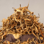 Yunnan Spring Tea Top Gold Wire Dian Hong Tea Red Single Bud Orgaaniline must tee 100g