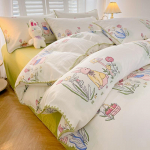 Lillemustriga harjatud kodu voodipesukomplekt Lihtne V&auml;rske Mugav Tekikott koos linakattega Padjap&uuml;&uuml;rid Voodipesu 1.5m 4pcs/sets