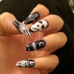 24tk/komplekt Quick Nial Halloween Round Long Wear Nail Kleebised Valmis manik&uuml;&uuml;r