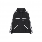 Adidas Originals Kolmeleheline Logo Prindiga Kapuutsiga Pingutusn&ouml;&ouml;riga Jakk Meeste &Uuml;ler&otilde;ivad Must HS2066 S