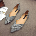 Uus saabumine Kevadsuvi Ballerina Flats terava varbaga kingad Elegantsed kontorijalatsid naistele 35 must
