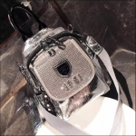 Hot Diamond mitmeotstarbeline seljakott naiste mood seljakott h&otilde;bedane pehmest nahast vaba aja reisikott Koolikott h&otilde;be