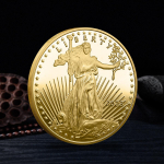 M&uuml;ndi koopia, 1 tk American Eagle kullatud m&uuml;nt, Walking Liberty, 1 untsi koopia m&auml;nguasjade suveniire ja kingitusi v&auml;ljakutse m&uuml;nt R