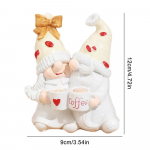 Gnoomipaari kuju Kohvi gnoom Lauakaunistus Kollektsioneeritav figuur Vaik Kunstiskulptuur Sise- ja v&auml;listingimustes kodu kaunistamiseks valge