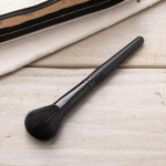 KAI - cosmeup Cheek Brush M
