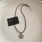 Roostevabast terasest spiraalne p&auml;ikeseklaasist ripats kaelakee kihiline Choker Star Charm kaelakee Grunge Y2K kaelaehted meestele naistele