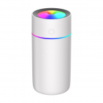 320 ml mini-auto &otilde;huniisutaja kaasaskantav &otilde;huv&auml;rskendaja koos LED-&ouml;&ouml;valgustusega USB-toite&otilde;li difuusor auto salongi tarvikute jaoks valge