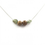 Pierres et Min&eacute;raux. Collier Quartz rutile vert du Br&eacute;sil + Perles bois 8 mm Chaine en acier inoxydable. roheline