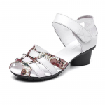 Suvised kalasuu naiste sandaalid retro etnilises stiilis paksud kontsad emakingad pehme tallaga &uuml;heosalised kingad loomanahast hingavad &otilde;&otilde;nsad kingad 34(22cm) valge