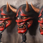 Jaapani Hannya mask &Otilde;udne sarvedega deemonimask Lateksmaterjal Halloweeni rollim&auml;ngu rekvisiidid Maskeraadi esitusrekvisiidid punane