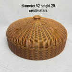 Rotangist &uuml;mmargune toidukate (52 cm l&auml;bim&otilde;&otilde;t)