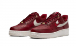 Air Force 1 '07 Premium Team Red Logode ajalugu 40.5 EU