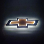 17x5.5cm Auto Tagumine Pagasiruumi LED Embleemi Valgustusega Kleebis Chevrolet Cruze Silverado Captive Traverse Spark Malibu Orlando Equinox jaoks 17x5.5cm valge