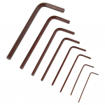 Mitmek&uuml;lgne ja tugev 8 tk v&auml;ikese kuuskantv&otilde;tmekomplekt t&auml;pseks hoolduseks