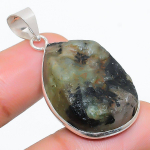 Natural Prehnite Gemstone Handmade 925 Sterling Silver Pendant 1.69 z5p42