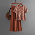 S&uuml;gistalv laisk tuul avara k&otilde;rge kraega sviiter, naiste &uuml;hev&auml;rviline l&uuml;hikeste varrukatega kootud laia s&auml;&auml;rega p&uuml;ksid, kaheosaline komplekt One Size hall v&auml;rv