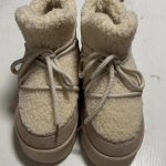 Naiste talvised soojad kunstseemisnahast fliisist lumesaapad libisemiskindlad paksu platvormiga kunstkarusnahaga vooderdatud pahkluu saapad Naistele Fuzzy Walking l&uuml;hikesed saapad 40