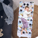 Matkamagamiskott Seljakotivarustus Mugav poistele magamiskoht Roll-up Design Reisimagamiskott padja ja tekiga lapsele