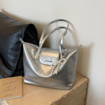 Kevad/suvi uus &uuml;hev&auml;rviline suure mahutavusega naiste PU &otilde;lakott, stiilne disain, p&auml;rlvibu kaunistus,