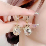 2024 Punased S&uuml;damek&otilde;rvar&otilde;ngad: Elegantne, Lihtne ja Luksuslik Aastaringne Disain Earring Purse