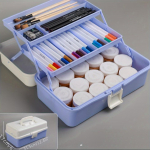 Kolmekihiline veekindel kalastustarvete kast lukuga, mitme lahtriga lantide ja varustuse jaoks, ideaalne telkimiseks ja kalastamiseks, p&uuml;&uuml;givahendid