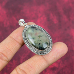 Prehnite ehted, 925 tahke h&otilde;bedast ripats k&auml;sitsi valmistatud v&auml;&auml;riskividest ehted, kingitused naisele uhiuus ripats 1.89 Inches