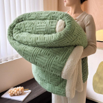 Luksuslik paksenenud lambavillast fliistekk - Pehme, soe korallveluurist viske tekk talveks, uinakuteks v&otilde;i diivanil kasutamiseks 200x230cm Double Blanket