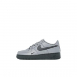 Nike Air Force 1 Madalad Laste Vabaajajalatsid Unisex IH4475-025 EU 39 armee roheline v&auml;rv