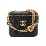 Chanel 23P Kevad/Suvi Must Teraline Vasikanahast S&uuml;da Kuldne Pall Tepitud Ruudukujuline Karbikujuline &Otilde;la-Crossbody Naiste Kott Gift Set(Basic Set+Box+Shopping Bag) must