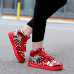 Trendikad jahedad, neutraalsed vabaajajalatsid Bright paneeljalatsid Four Seasons Mood K&otilde;ik sobivad trendikad kingad 35 h&otilde;be