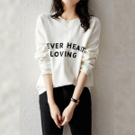 Naiste moodne dressipluus avara kaelusega vabaaja taskutr&uuml;kiga pullover S valge