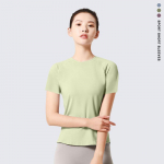 L&uuml;hikeste varrukatega naiste &otilde;mblusteta spordi T-s&auml;rgid Fitness Riided Joogas&auml;rk J&otilde;usaal Jooksmine Aktiivsed riided Sport Top Naiste Jooga Top S heleroheline v&auml;rv