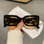 Unisex ristk&uuml;likukujulised moodsad p&auml;ikeseprillid rannas p&auml;ikesevarjud Moodsad ja kerged prillid, mis sobivad igap&auml;evaseks kaunistuseks must