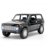1/18 LADA NIVA klassikaline m&auml;nguasja survevalusulamist k&otilde;rge simulatsiooniga automudel koos heli ja valgusega tagasit&otilde;mmatava s&otilde;iduki m&auml;nguasjade mudelile, poisile kingitus must