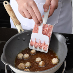 1 tk plastikust lihapallide valmistamise komplekt, praetud kala, loomaliha pallide tegemine vormimislusikas lihat&ouml;&ouml;riistad k&ouml;&ouml;gividinad toiduvalmistamise tarvikud valge