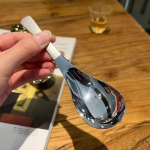 Roostevabast terasest supilusikad koduk&ouml;&ouml;gi kulbide mahutavus kuldne h&otilde;bedane peegel, poleeritud s&ouml;&ouml;gin&otilde;ud kohvilaua jaoks h&otilde;be