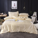 Luksuslik puhas satiinsiidist voodipesukomplekt Pehme p&ouml;&ouml;ratav h&uuml;poallergeenne voodilinakomplekt Lame lina Voodilina Padjap&uuml;&uuml;r Beebi &Uuml;heinimesevoodi T&auml;issuurus Queen-suurus King-suurus Twin Size 4 pcs kaamel
