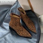 Suede Naiste Pahkluusaapad Paks Terava Ninaga Leopardikujulised Kingad Naine 2025 Trend Br&auml;nd Chelsea Saapad Kingad Vabaaja Talvised Botas Mujer 35 leopardimustriline v&auml;rv