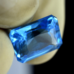 Looduslik sinine safiir lahtine kalliskivi 9,75 ct Unikaalne smaragdl&otilde;ige Septembrikuu s&uuml;nnip&auml;eva s&uuml;nnikivi 12.3 mm approx sinine