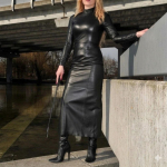 Naiste elegantne kitsas pikk mantel stiilne lambanahast must kleit peole S must