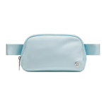 Lululemon Everywhere 1L Metalllogo T&otilde;mblukuga V&ouml;&ouml;kotid Naiste v&ouml;&ouml;kotid Vaht-Pilv H&otilde;bedane LU9AX2S_075157 Foam Cloud Blue & Silver/FOAM/SLVR white