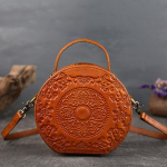 Totem Embossing Ehtsast nahast &otilde;lakotid naistele Vintage Design k&auml;ekotid Br&auml;ndi Crossbody Messenger Bag Moe &uuml;mmargused kotid GZW 18.5*18*9cm