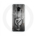 Samsung Galaxy A5 2018 &uuml;mbris slb benfica hallil taustal