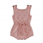 Beebi n&ouml;&ouml;biga suletav soe varrukateta v&auml;ikelaste kombinesoon imikule M roosa