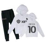 Pusad poistele ja t&uuml;drukutele, tr&uuml;kitud pikkade varrukatega ja p&uuml;ksid, 2-osalised r&otilde;ivad, armas kampsun, teismeliste t&uuml;drukute animetopsid 3-14a lastele. 100 must