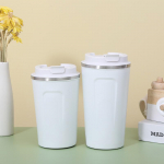 Termoskruus 304 roostevabast terasest kohvikruus, lihtne v&auml;litass meestele ja naistele kaasaskantav autokruus 350ml valge